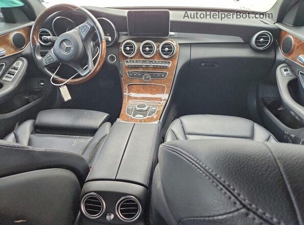 55SWF4JB3JU243822 2018 MERCEDES-BENZ C Blue Dashboard view
