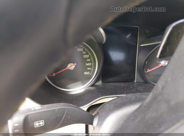 55SWF4JB3JU245134 2018 MERCEDES-BENZ C-CLASS White Вид задніх сидінь