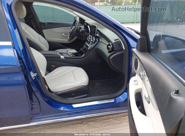 55SWF4JB3JU252469 2018 MERCEDES-BENZ C-CLASS Blue Vista interior delantera
