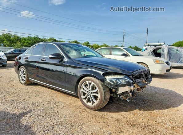55SWF4JB3JU266713 2018 MERCEDES-BENZ C Black Przód prawy
