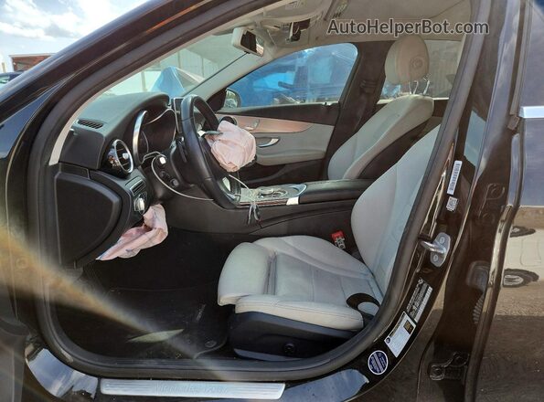 55SWF4JB3JU266713 2018 MERCEDES-BENZ C Black Widok wnętrza z przodu