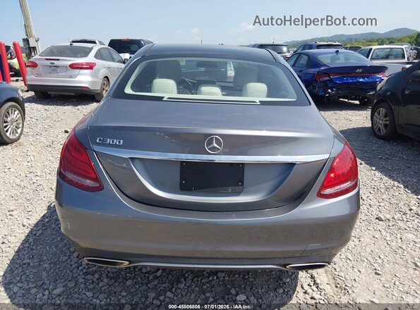 55SWF4JB4HU181891 2017 MERCEDES-BENZ C-CLASS Light Blue 