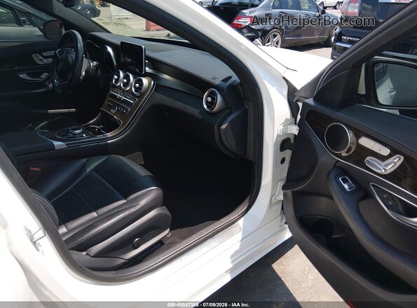 55SWF4JB4HU213402 2017 MERCEDES-BENZ C-CLASS White Vista interior delantera
