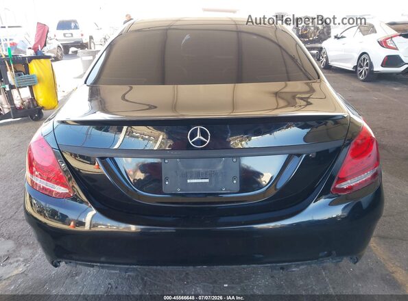 55SWF4JB4JU256157 2018 MERCEDES-BENZ C-CLASS Черный 