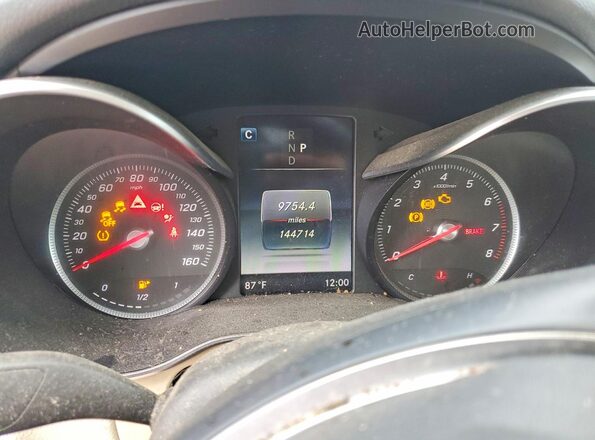 55SWF4JB4JU271080 2018 MERCEDES-BENZ C Черный Вид щитка приборов