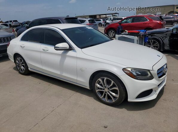 55SWF4JB5GU129765 2016 MERCEDES-BENZ C White Front right