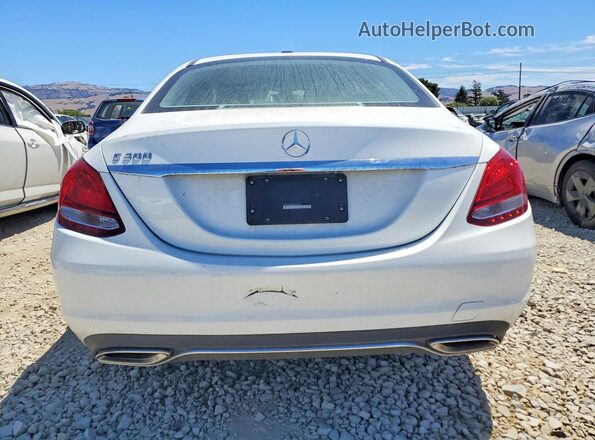 55SWF4JB5GU176889 2016 MERCEDES-BENZ C White Widok z tyłu