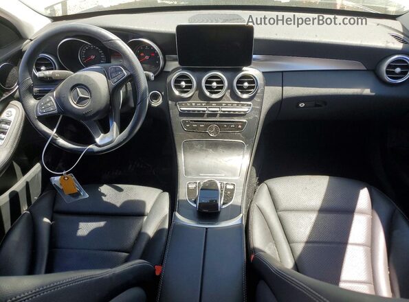 55SWF4JB5GU176889 2016 MERCEDES-BENZ C White Widok deski rozdzielczej