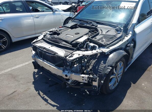 55SWF4JB5JU273324 2018 MERCEDES-BENZ C-CLASS White Vista frontal