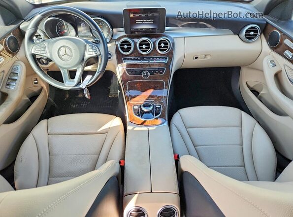 55SWF4JB5JU279186 2018 MERCEDES-BENZ C White Dashboard view