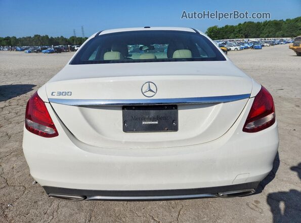 55SWF4JB5JU279186 2018 MERCEDES-BENZ C White Rear view
