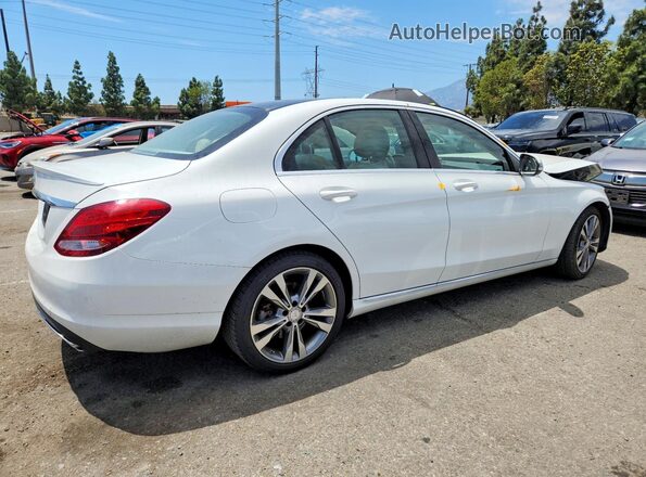 55SWF4JB6GU157526 2016 MERCEDES-BENZ C White Rear right