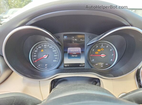 55SWF4JB6GU157526 2016 MERCEDES-BENZ C White Instrument cluster view