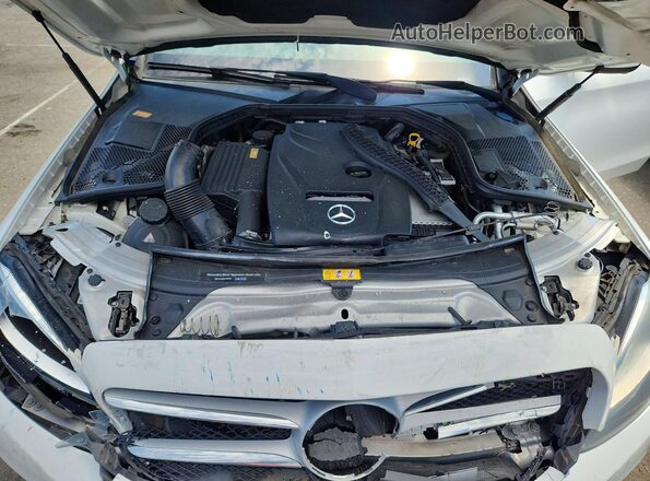 55SWF4JB6GU157526 2016 MERCEDES-BENZ C White Rear interior view