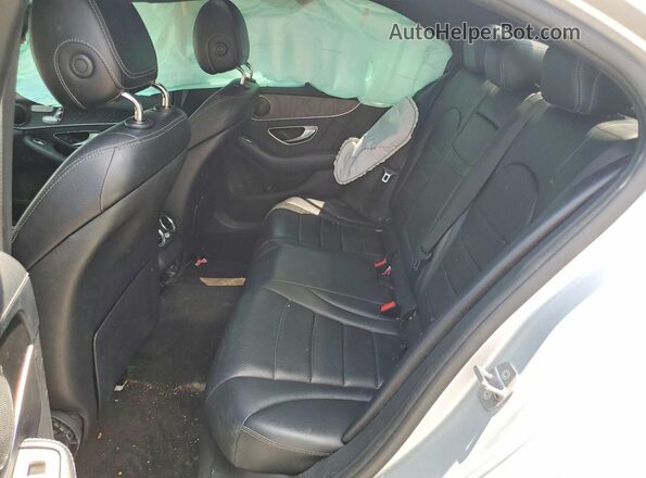55SWF4JB6HU212588 2017 MERCEDES-BENZ C Silver Widok tylnych siedzeń