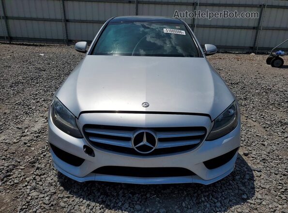 55SWF4JB6HU212588 2017 MERCEDES-BENZ C Silver Widok z przodu