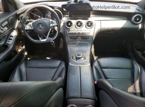 55SWF4JB6HU212588 2017 MERCEDES-BENZ C Silver Widok deski rozdzielczej