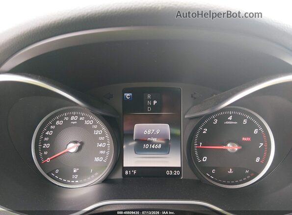55SWF4JB6JU267161 2018 MERCEDES-BENZ C-CLASS Gray Widok tylnych siedzeń