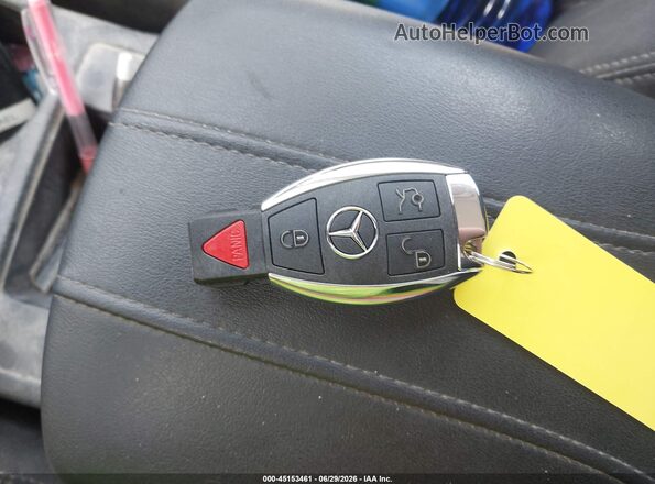 55SWF4JB7GU105306 2016 MERCEDES-BENZ C-CLASS Black Dashboard view