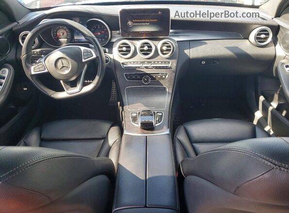 55SWF4JB7GU120145 2016 MERCEDES-BENZ C Серебряный Вид панели приборов