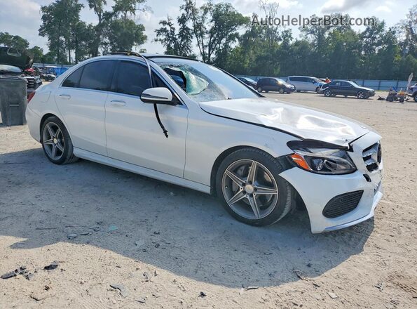 55SWF4JB7GU170544 2016 MERCEDES-BENZ C White Delantero derecho