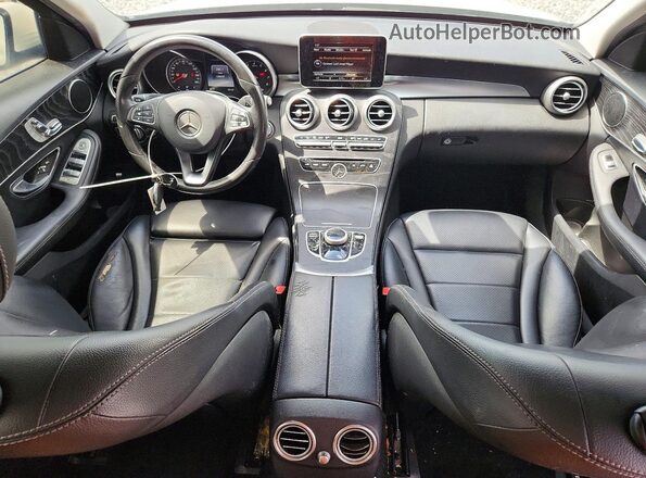 55SWF4JB7HU192836 2017 MERCEDES-BENZ C White Dashboard view