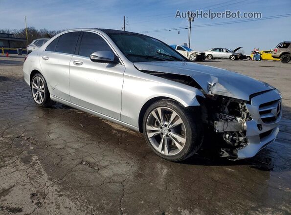 55SWF4JB7HU221980 2017 MERCEDES-BENZ C Серебряный Передняя правая четверть