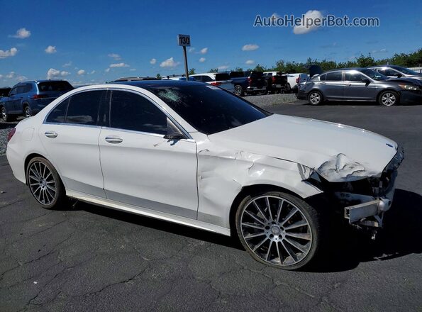 55SWF4JB8GU123670 2016 MERCEDES-BENZ C White Przód prawy