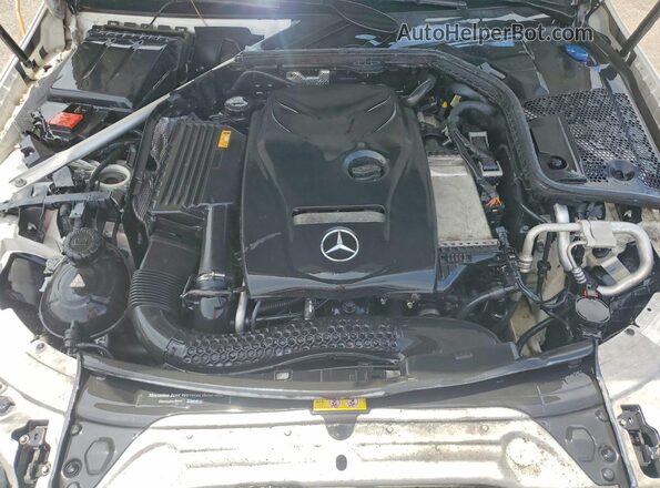 55SWF4JB8HU196250 2017 MERCEDES-BENZ C White Вид задньої частини салону