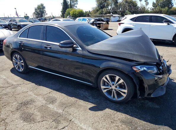 55SWF4JB8HU197009 2017 MERCEDES-BENZ C Black Przód prawy