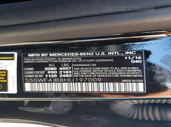55SWF4JB8HU197009 2017 MERCEDES-BENZ C Black Widok komory silnika