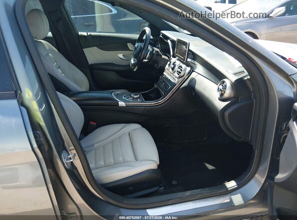 55SWF4JB8HU226248 2017 MERCEDES-BENZ C-CLASS Серый Вид салона спереди