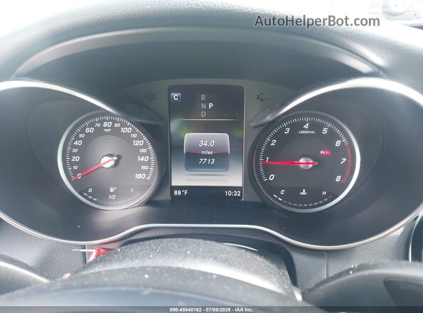 55SWF4JB8JU240091 2018 MERCEDES-BENZ C-CLASS Silver Widok tylnych siedzeń