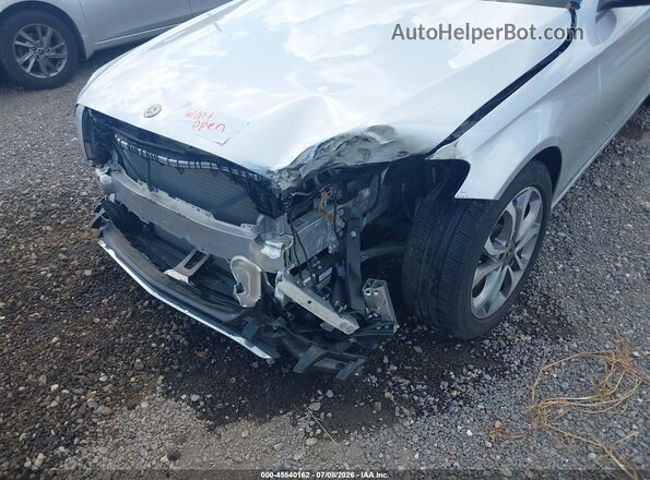 55SWF4JB8JU240091 2018 MERCEDES-BENZ C-CLASS Silver Widok z przodu