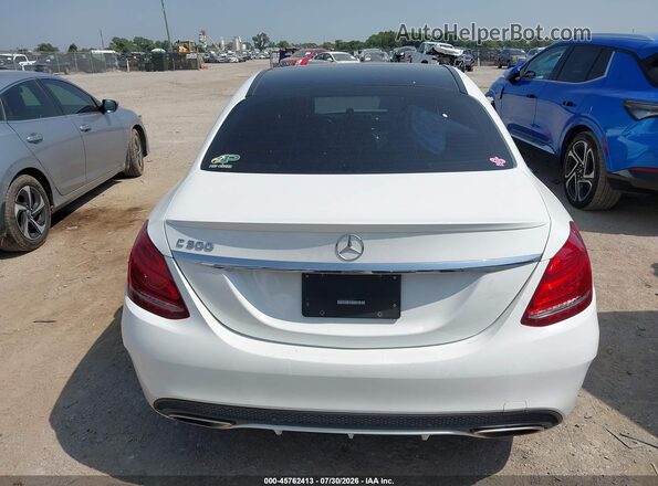 55SWF4JB8JU246375 2018 MERCEDES-BENZ C-CLASS White 