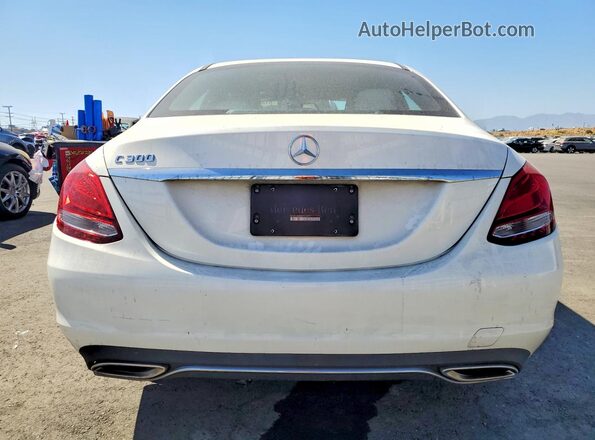 55SWF4JB8JU274869 2018 MERCEDES-BENZ C White Հետևի տեսք