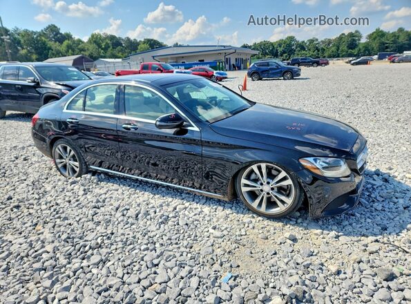 55SWF4JB9HU197231 2017 MERCEDES-BENZ C Black Przód prawy