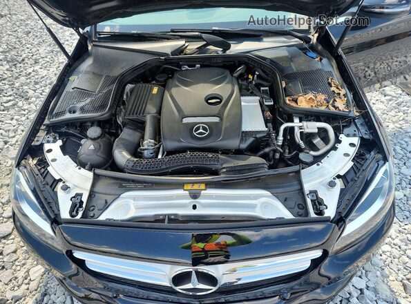 55SWF4JB9HU197231 2017 MERCEDES-BENZ C Black Widok wnętrza z tyłu