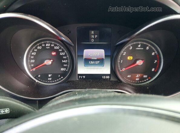 55SWF4JBXHU204574 2017 MERCEDES-BENZ C Black Vista del cuadro de instrumentos