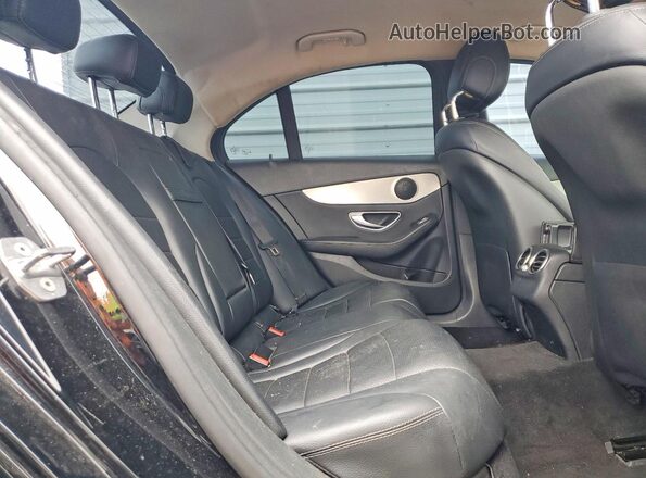 55SWF4JBXHU204574 2017 MERCEDES-BENZ C Black Vista de los asientos traseros