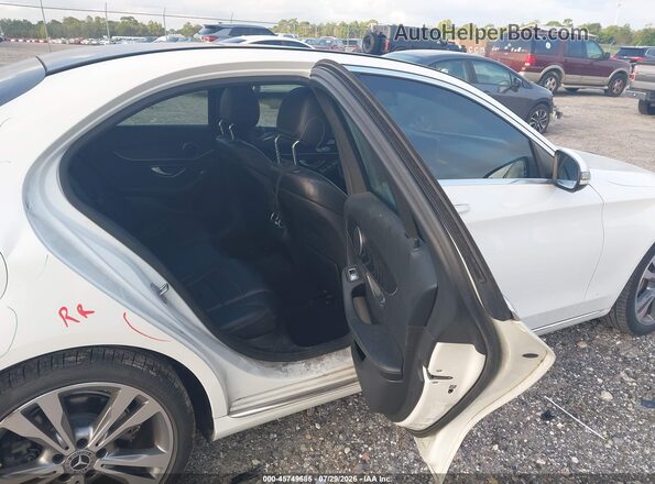 55SWF4JBXHU220077 2017 MERCEDES-BENZ C-CLASS White VIN sticker view