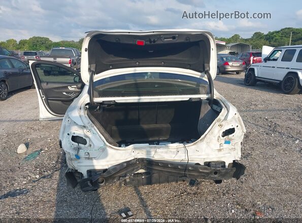55SWF4JBXHU220077 2017 MERCEDES-BENZ C-CLASS White Front view