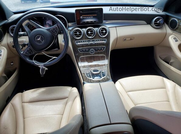 55SWF4JBXJU238231 2018 MERCEDES-BENZ C Black Widok deski rozdzielczej