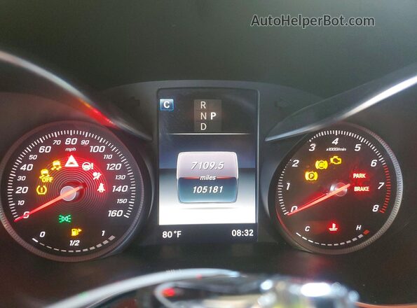 55SWF4JBXJU275683 2018 MERCEDES-BENZ C Black Սարքավորումների վահանակի տեսք