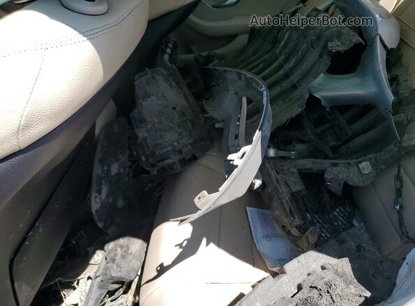 55SWF4KB0GU125749 2016 MERCEDES-BENZ C Silver Вид підкапотного простору