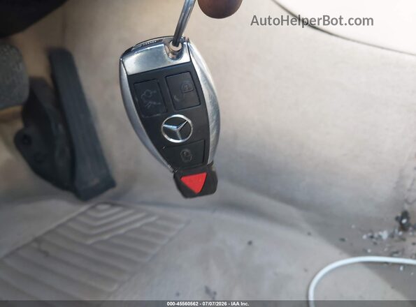 55SWF4KB0GU129770 2016 MERCEDES-BENZ C-CLASS Black Առջևի վահանակի տեսք