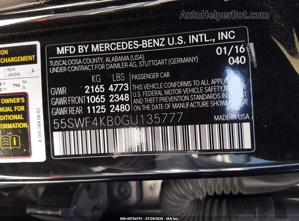 55SWF4KB0GU135777 2016 MERCEDES-BENZ C-CLASS Black Widok komory silnika