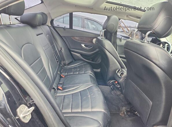 55SWF4KB0HU212519 2017 MERCEDES-BENZ C Black Vista de los asientos traseros