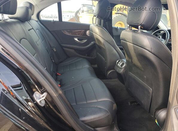 55SWF4KB0JU259183 2018 MERCEDES-BENZ C Black Հետևի նստատեղերի տեսք