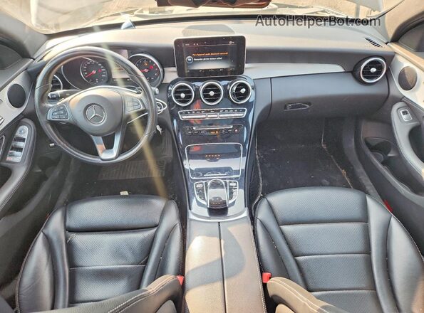 55SWF4KB1GU113366 2016 MERCEDES-BENZ C Black Dashboard view
